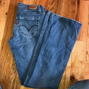 Women’s Levi’s